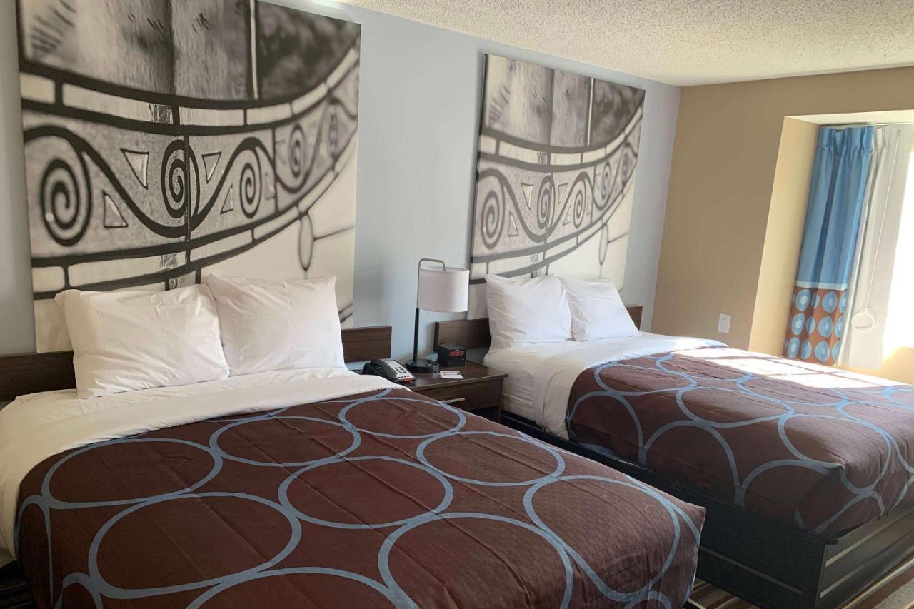 Hotel Super 8 By Wyndham Joliet Esterno foto