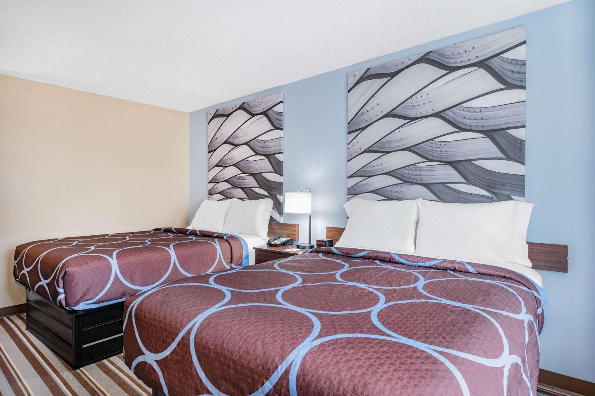 Hotel Super 8 By Wyndham Joliet Esterno foto