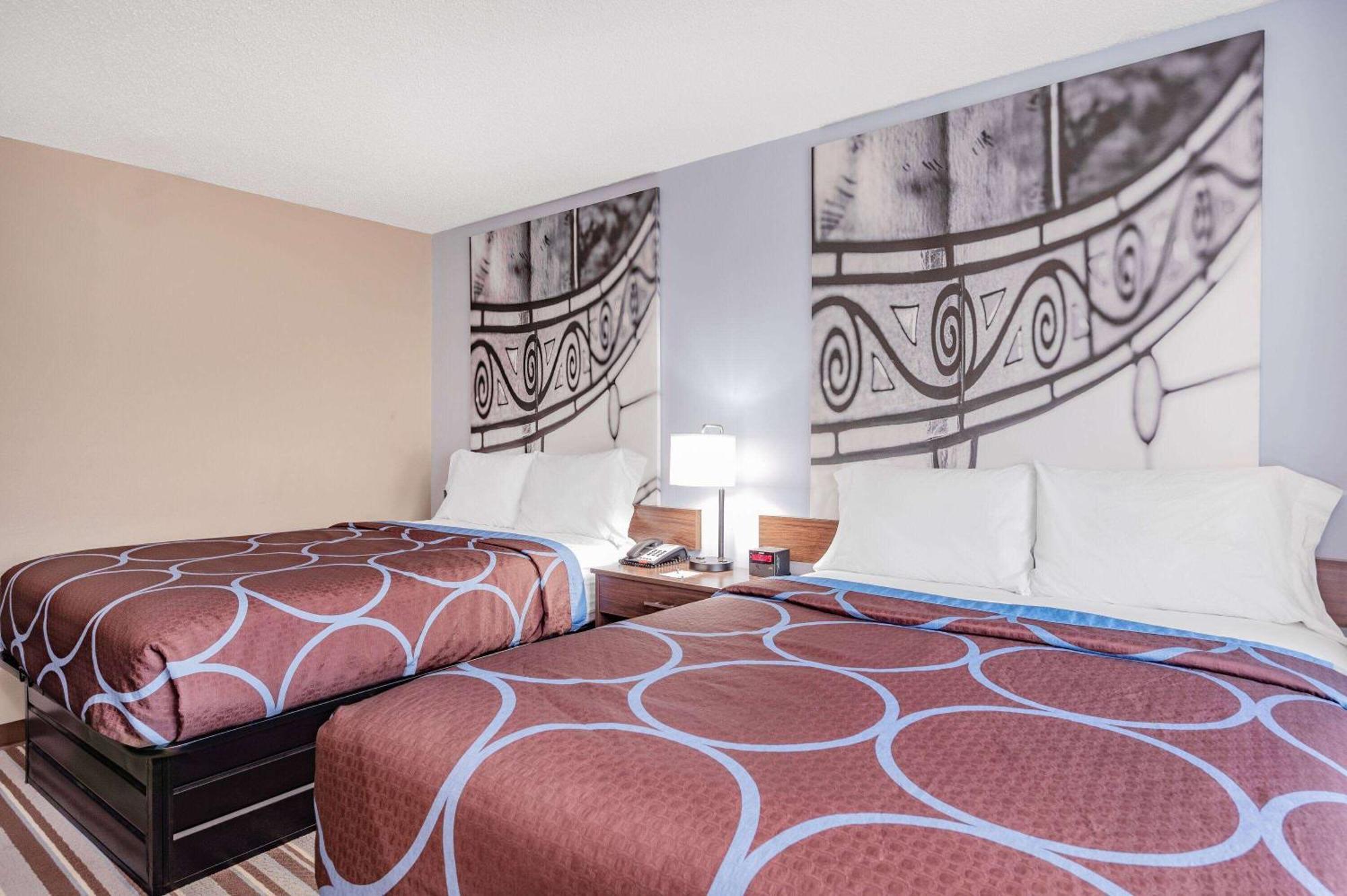 Hotel Super 8 By Wyndham Joliet Esterno foto
